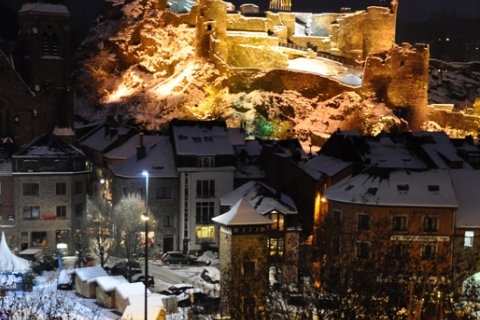 La Roche en Hiver - Marché de Noël et artisans - Last Minute Hôtel Les Arcades